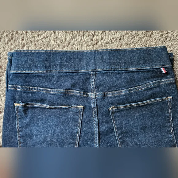 Tommy Hilfiger Blue Ankle Cropped Jeans - Picture 8 of 13
